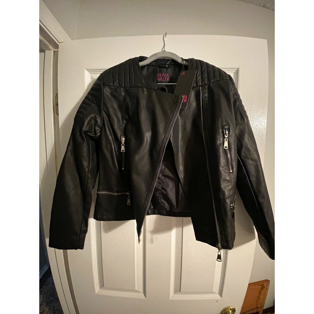 Olivia Miller Womens Black Faux Leather Biker Jacket M Zip Pockets Short